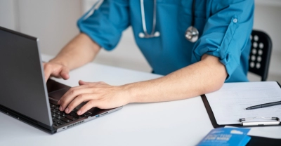 Técnico Auxiliar en Administración hospitalaria (Premium con Doble Certificación)