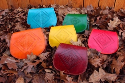 Capacitación en Confección de Carteras y Bolsos de Cuero